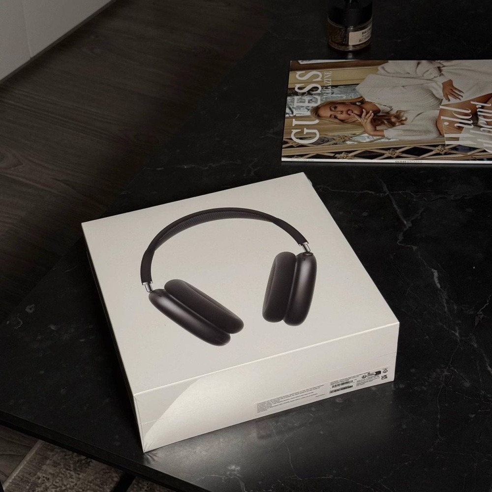 Apple Black Over-Ear Headphones with Modern Design